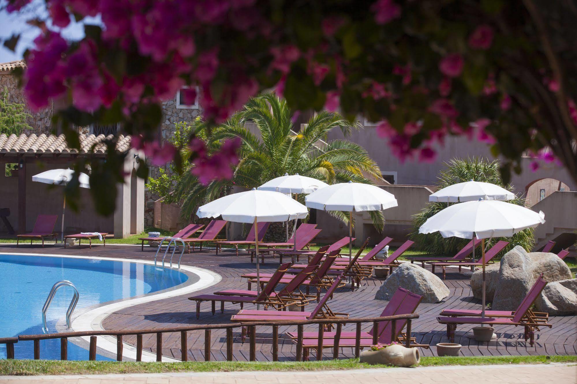 S'Incantu Resort Villasimius Exterior foto